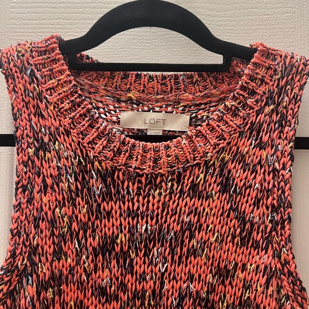 LOFT Womens Sleeveless SWANK
Sweater Tank Top Vest XS Coral
Chunky Knit Cotton - Picture 8 of 10